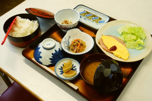 �z�e���ܔԊق̐H�ʂ̂����� / �߉��̗� �H�ʂ̂����� �\��